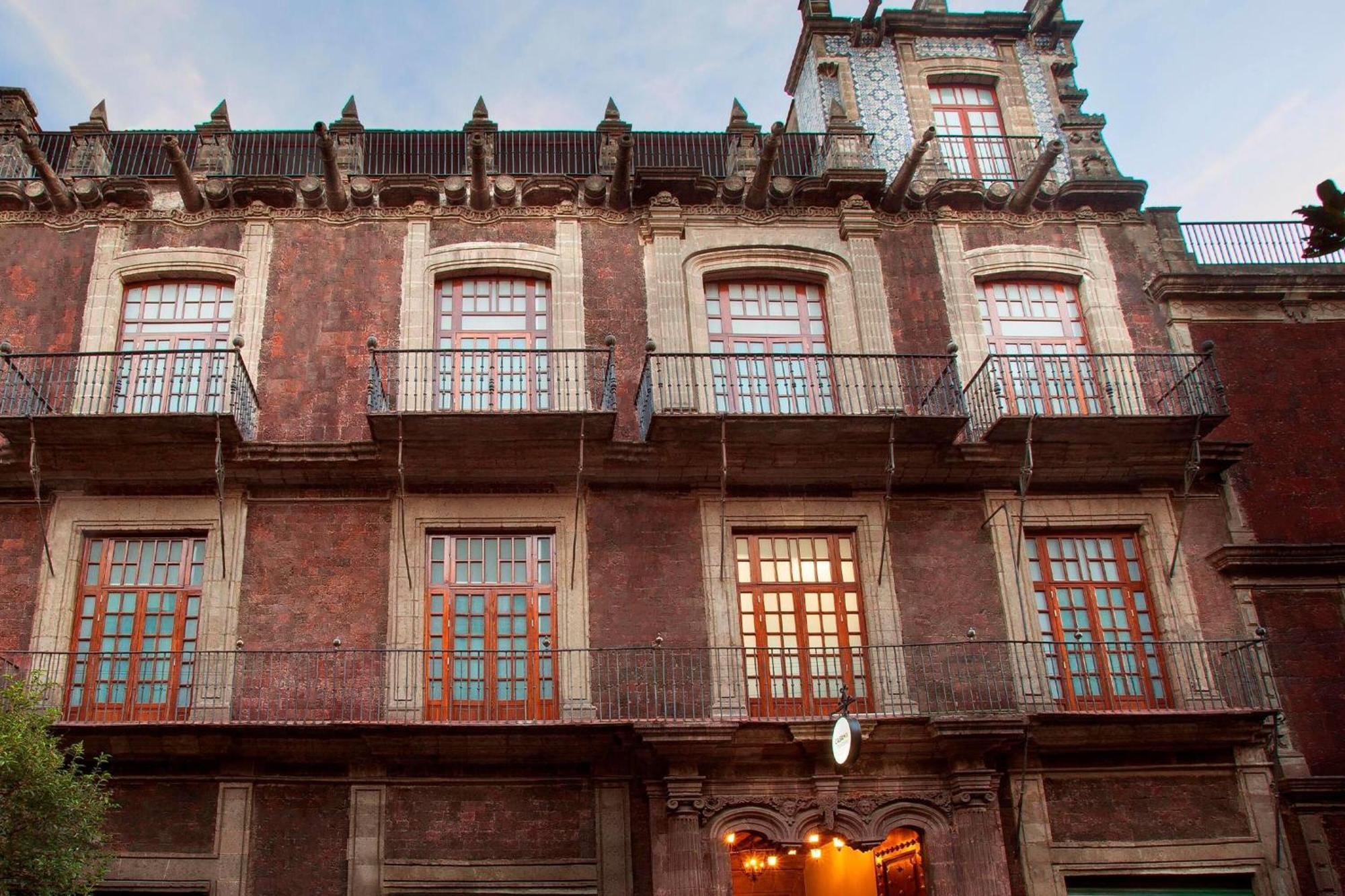 2 Central Hotels In Mexico City Historic Centre That Stand Out