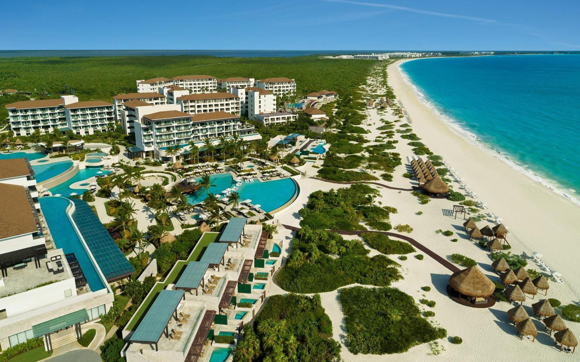 5 Best Beach Hotels in Costa Mujeres Worth Booking