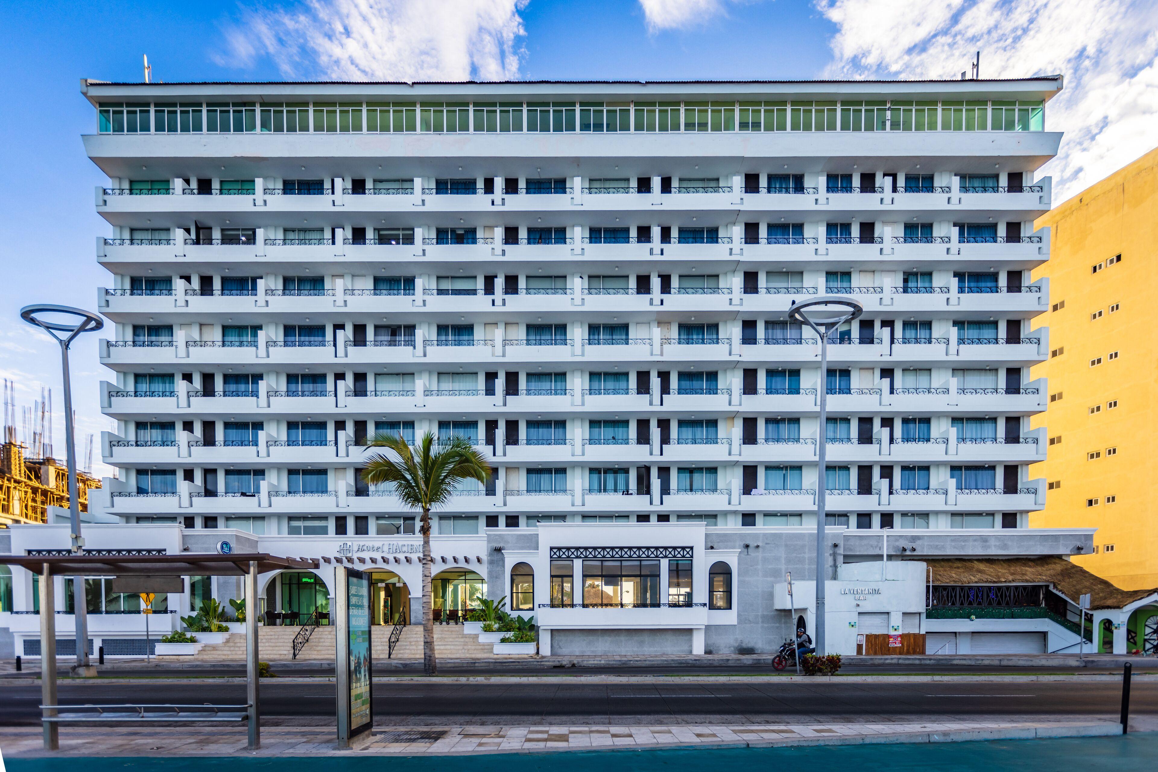 7 Cheap Hotels Near Plazuela Machado With Beach Access