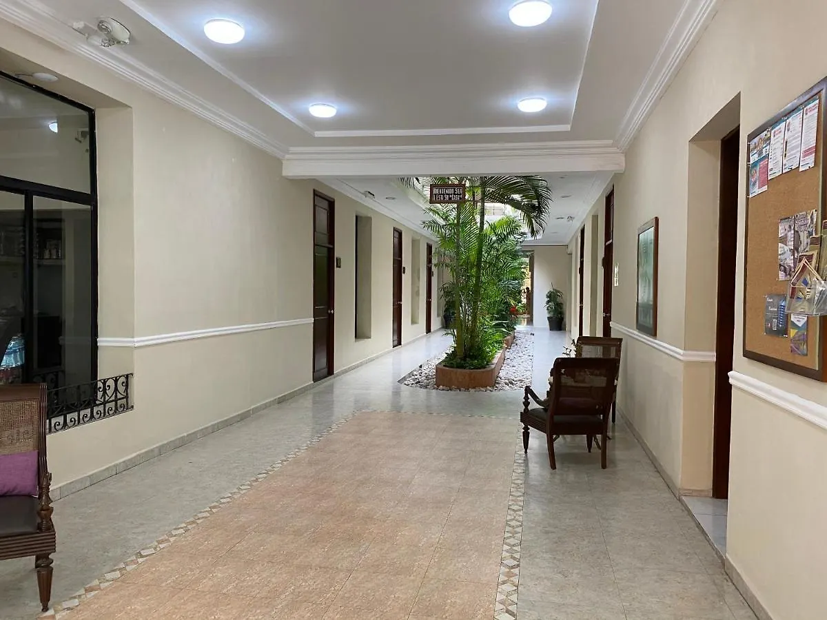 4 Airport-Convenient Hotels Close to Campeche XXI Convention Centre