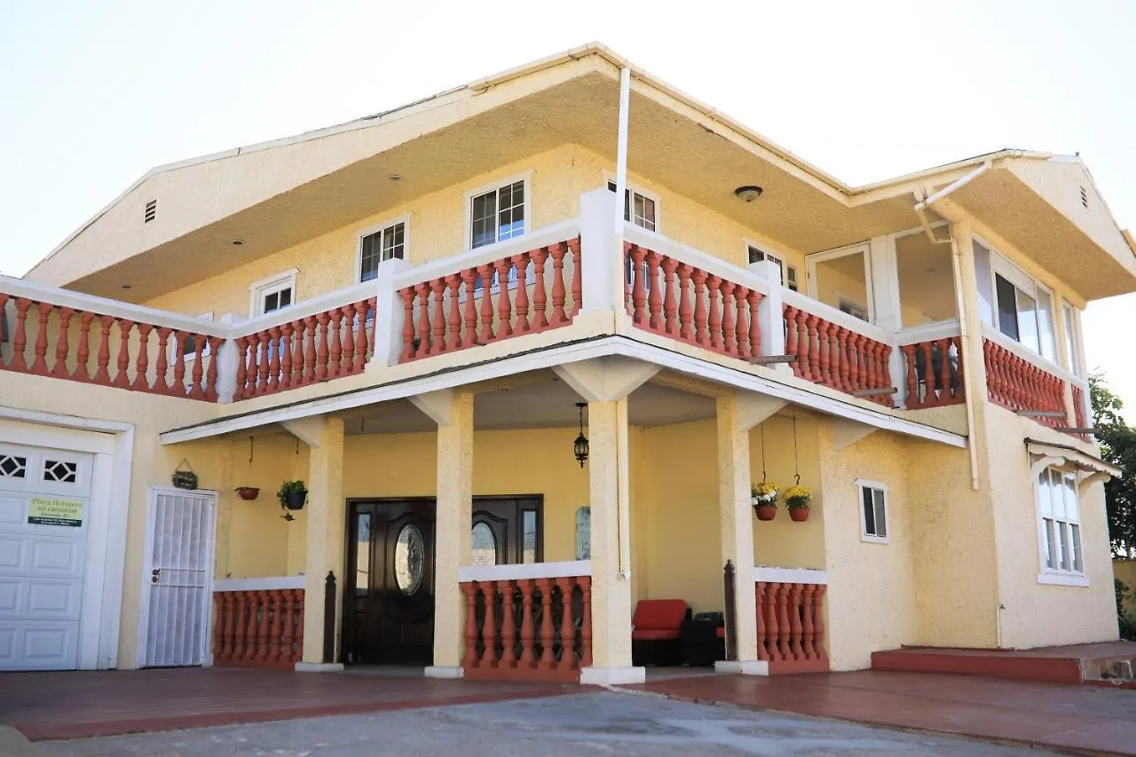 4 Couple Hotels Near El Cipres Worth Booking in Ensenada