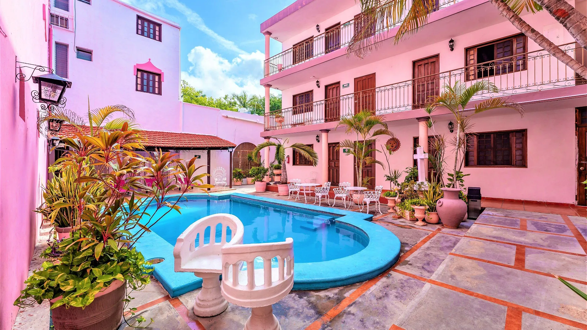 12 Smart Central Hotels in Centro de Mérida Worth Booking