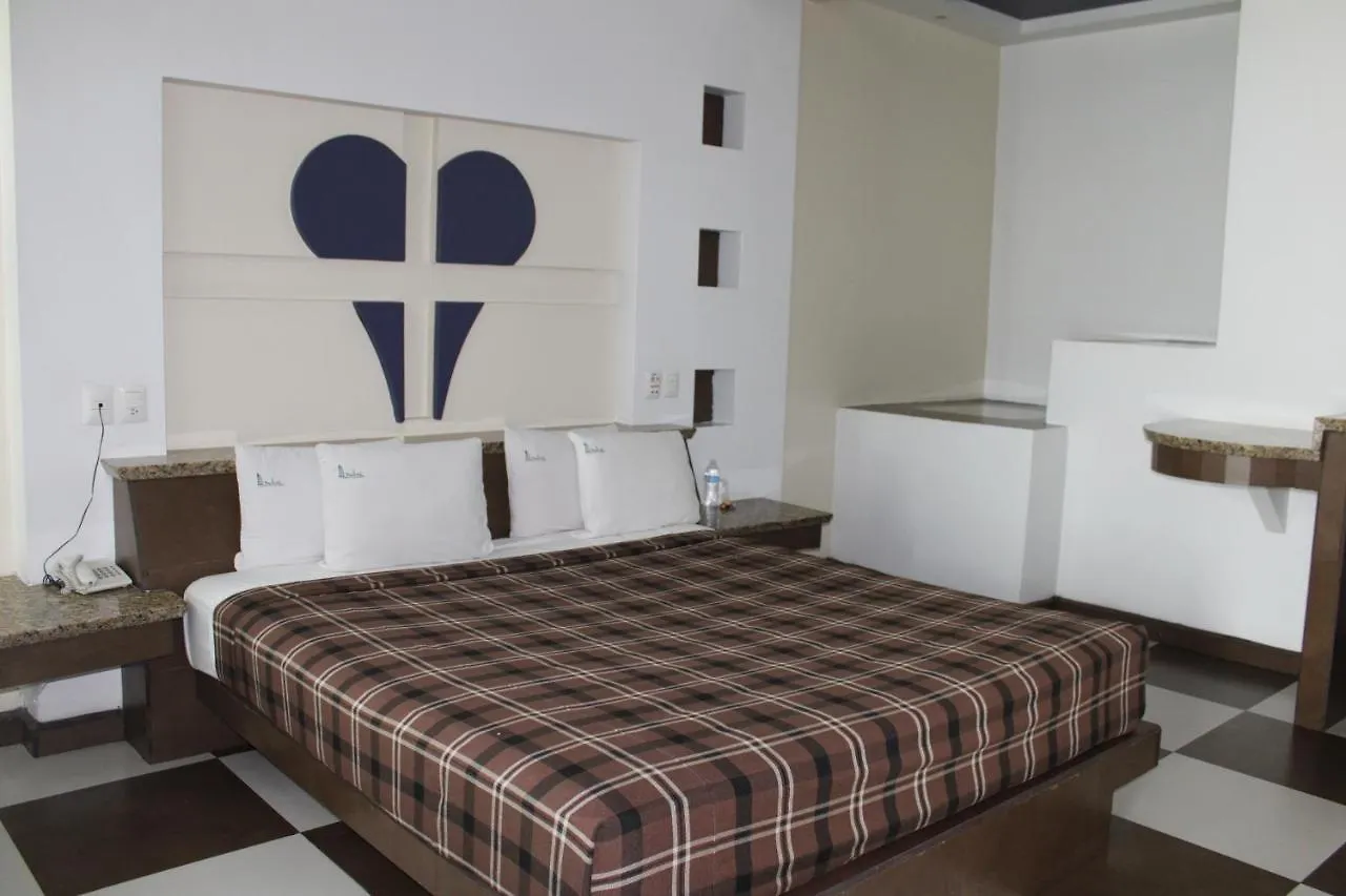 5 Budget Hotels Close to El Cipres, Ensenada