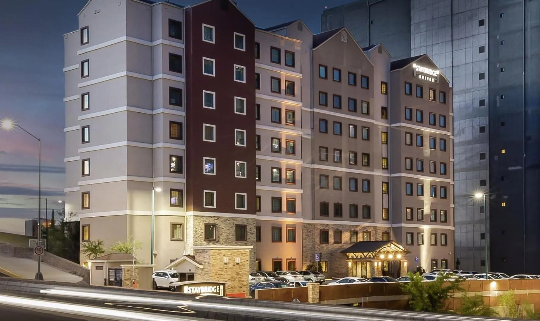 Where to Stay Near Museo Casa Chihuahua: 4 Business Hotels