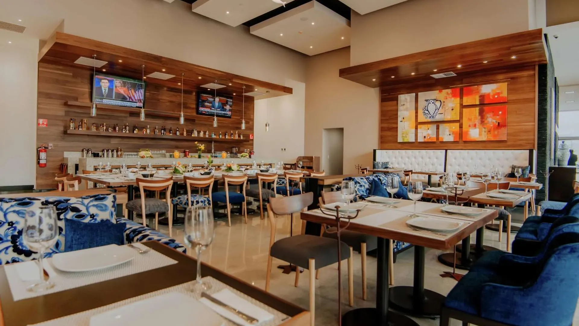 2 Smart Couple Hotels Near Estrella de Puebla Worth Booking
