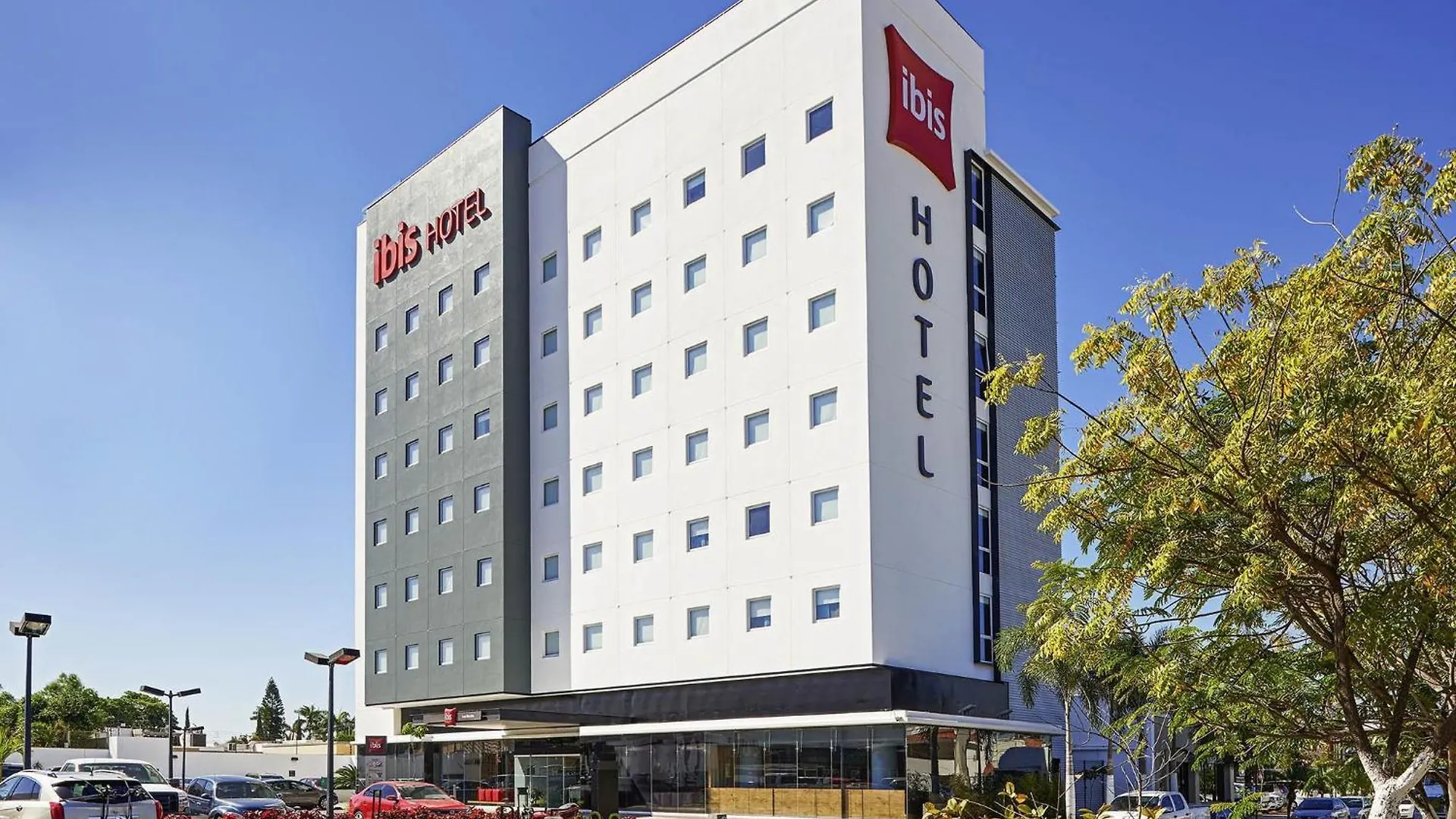 4 Best Hotels in Los Mochis for Smooth Copper Canyon Travel