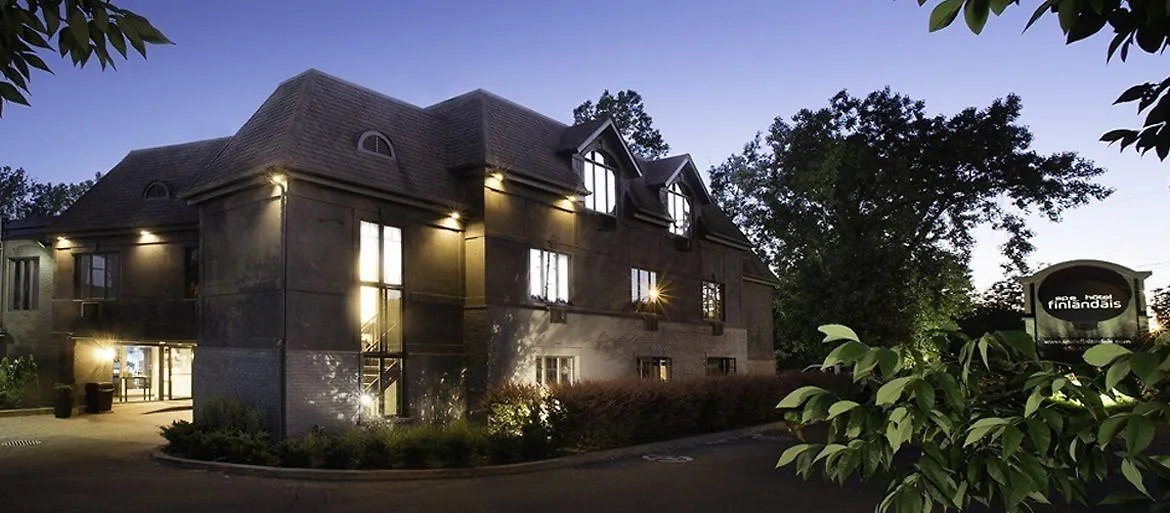 Staying in Quebec: 15 Three-Star Hotels Compared