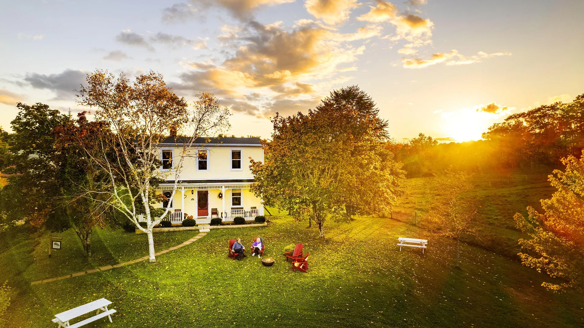 6 Couple Hotels in Acadia, Canada That Stand Out