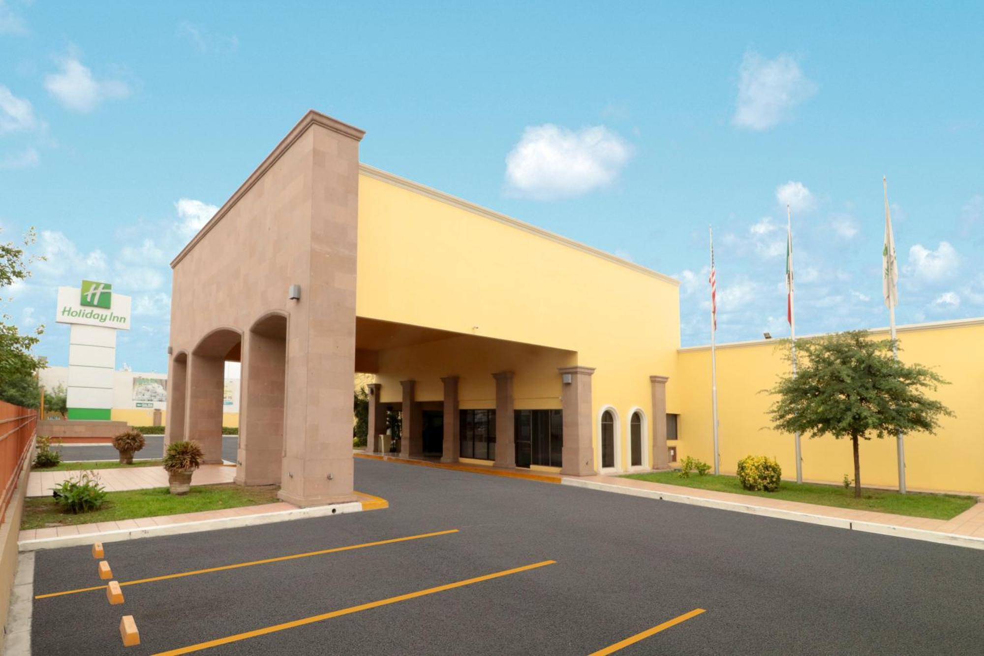 2 Hotels Near Fundidora Park for Easy Monterrey Access
