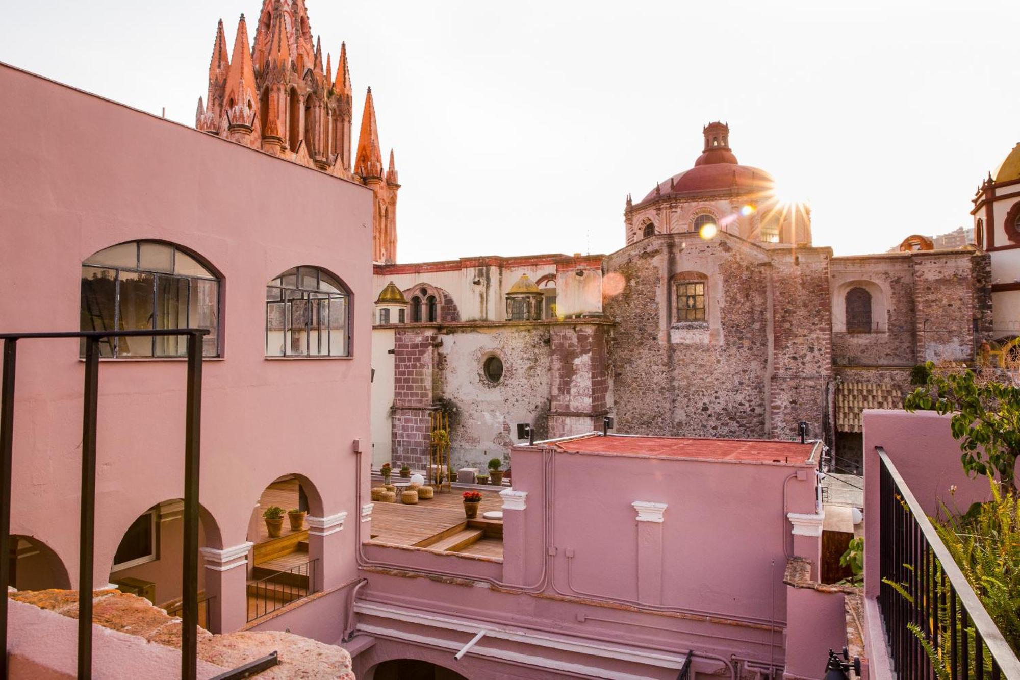 3 Central Hotels Near San Miguel's Public Library Worth Booking