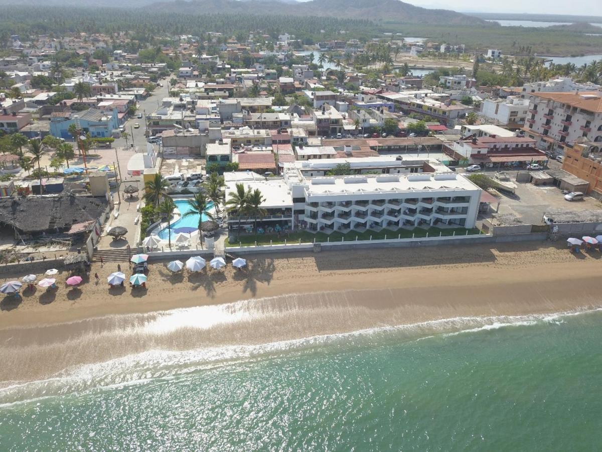 Where to Stay on the Pacific Coast: 15 Best Beach Hotels