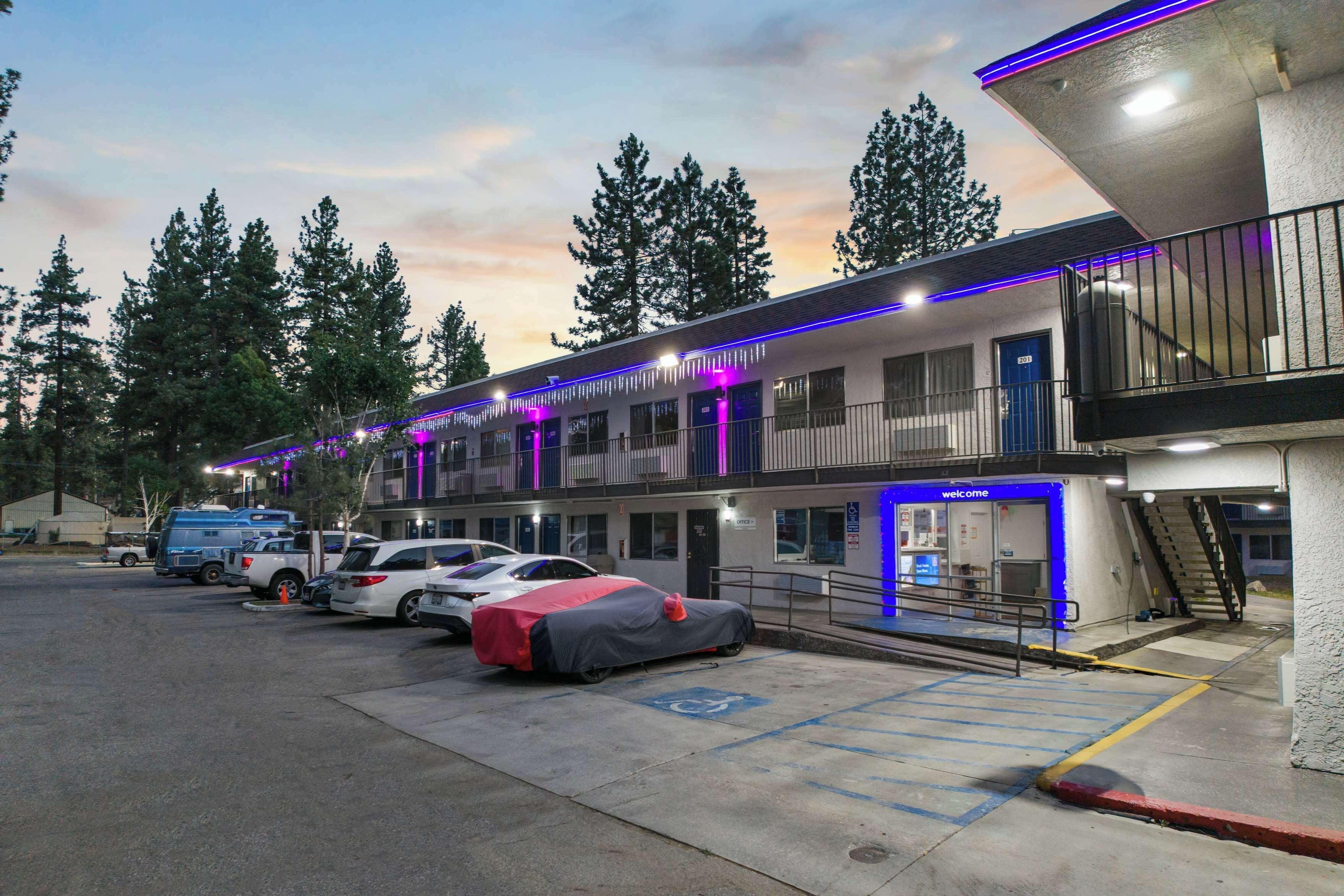 5 Golf Hotels in San Bernardino Mountains Worth Booking