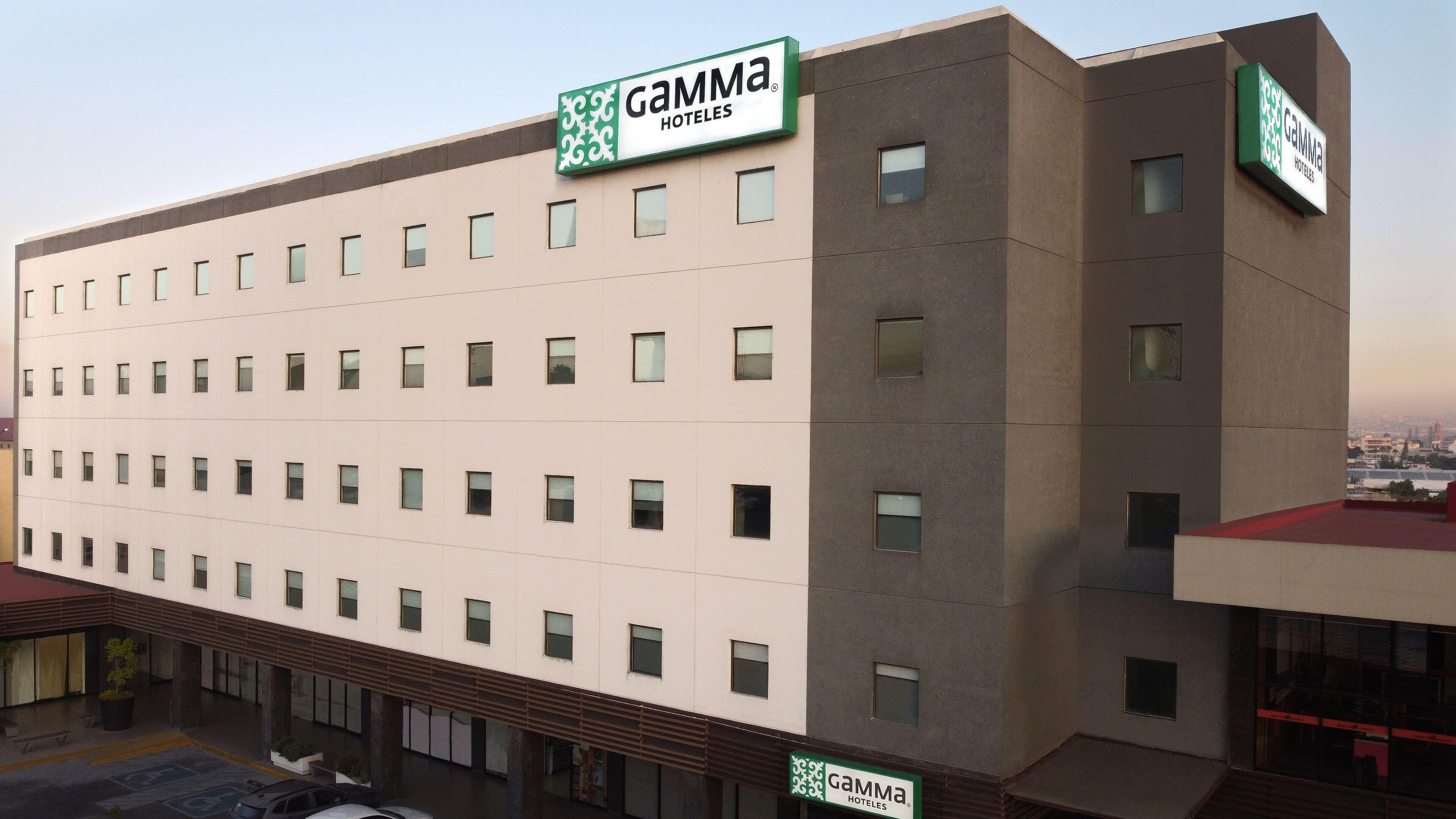 5 Hotels Close to Corregidora Stadium for Any Budget