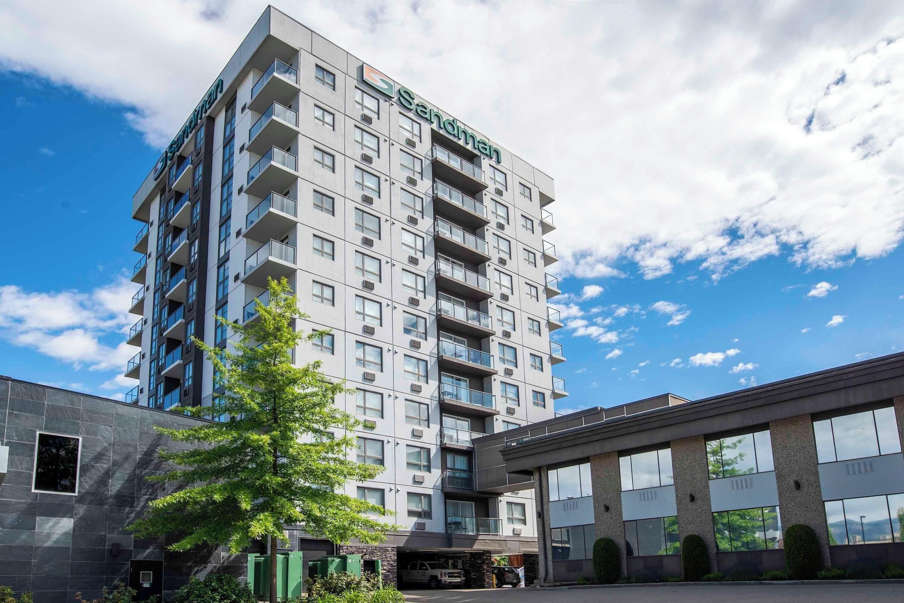 6 Family Hotels Near Elks Lodge Kelowna Worth Booking